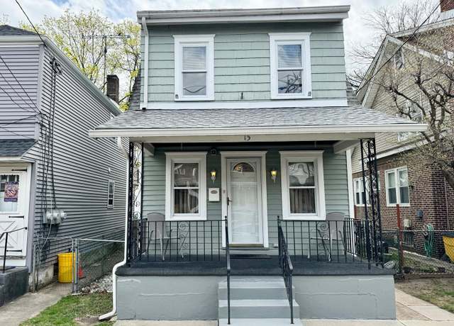 Property at 15 Pierce Ave, Trenton, NJ 08629, 3 beds, 1 bath