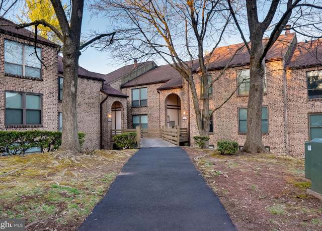 Property at 11-F Fairway Rd, Reading, PA 19607, 2 beds, 2 baths