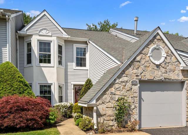 Property at 54 Nathan Ct, Newtown, PA 18940, 3 beds, 2.5 baths