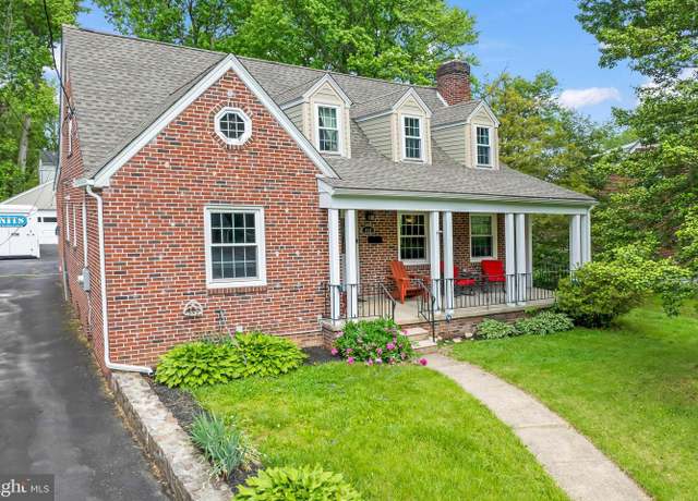 Property at 438 Hutchinson Ter, Holmes, PA 19043, 4 beds, 3 baths