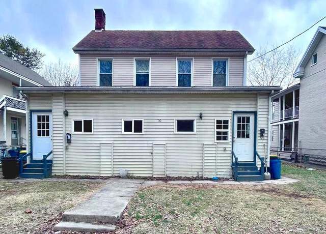 Property at 70 N Fourth St, Chambersburg, PA 17201, 2 beds