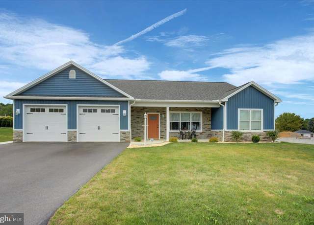 Property at 6657 Olde Pine Dr, Chambersburg, PA 17202, 3 beds, 2 baths