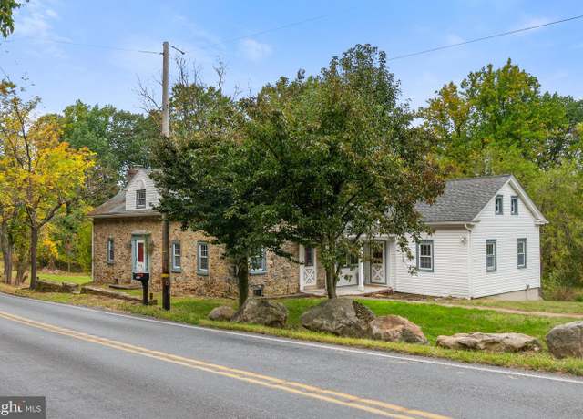 Property at 6709 Mountain Rd, Macungie, PA 18062, 4 beds, 2.5 baths