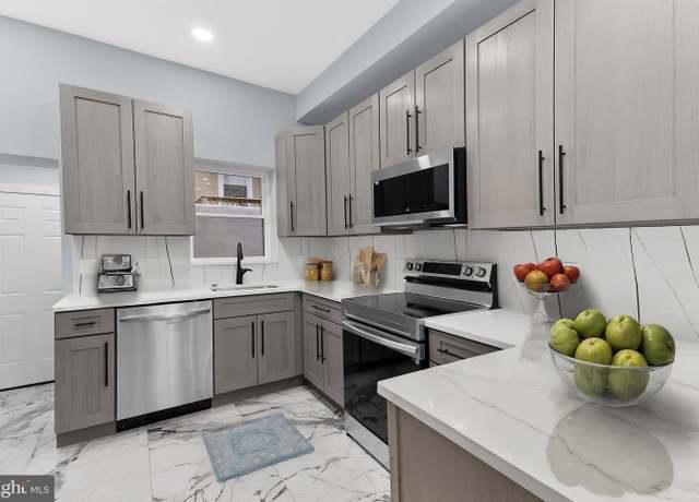 Property at 1322 W Wingohocking St, Philadelphia, PA 19140, 5 beds, 2.5 baths