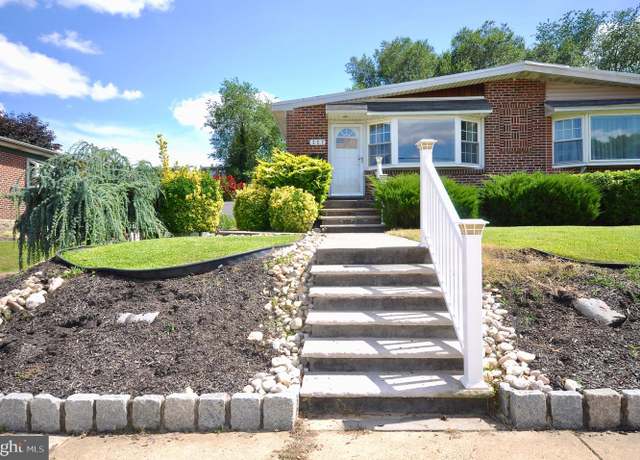 Property at 227 Dimarco Dr, Philadelphia, PA 19154, 3 beds, 2 baths