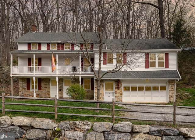 Property at 492 Kreutz Creek Rd, York, PA 17406, 4 beds, 2.5 baths