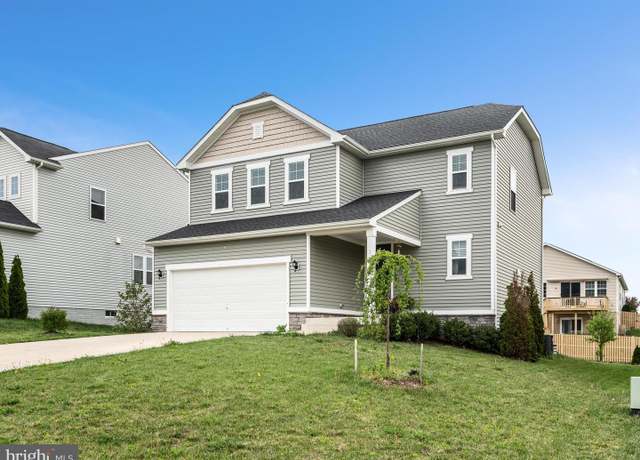 Property at 439 Town Run Ln, Stephens City, VA 22655, 3 beds, 2.5 baths