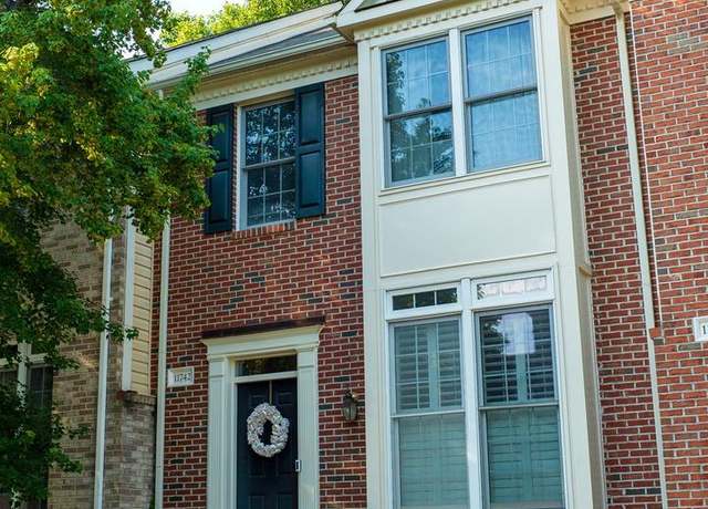 Property at 11742 Valley Ridge Cir, Fairfax, VA 22033, 3 beds, 3.5 baths