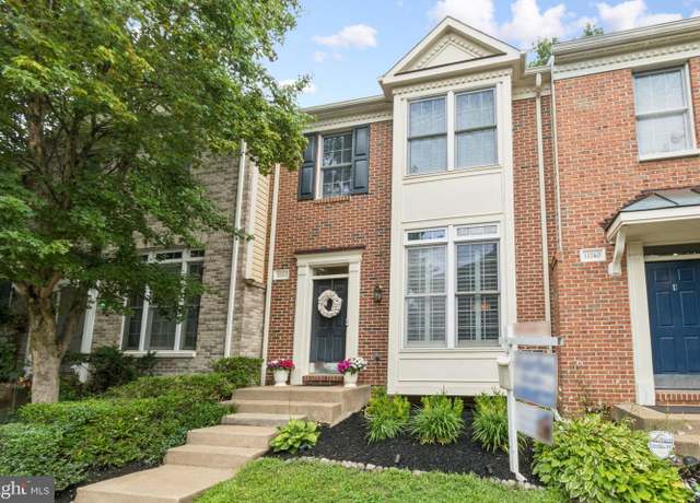 Property at 11742 Valley Ridge Cir, Fairfax, VA 22033, 3 beds, 3.5 baths