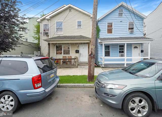 Property at 8 James St, New Brunswick, NJ 08901, 3 beds, 2 baths