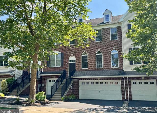 Property at 2390 Dorchester St W, Furlong, PA 18925, 3 beds, 2.5 baths