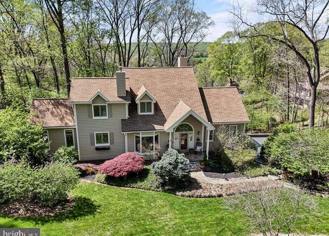 Property at 19 White Clay Dr, Landenberg, PA 19350, 3 beds, 3 baths