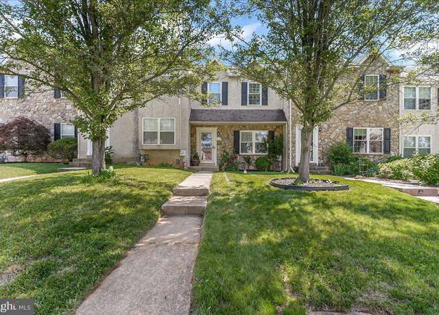 Property at 329 Galway Dr, West Chester, PA 19380, 3 beds, 2.5 baths