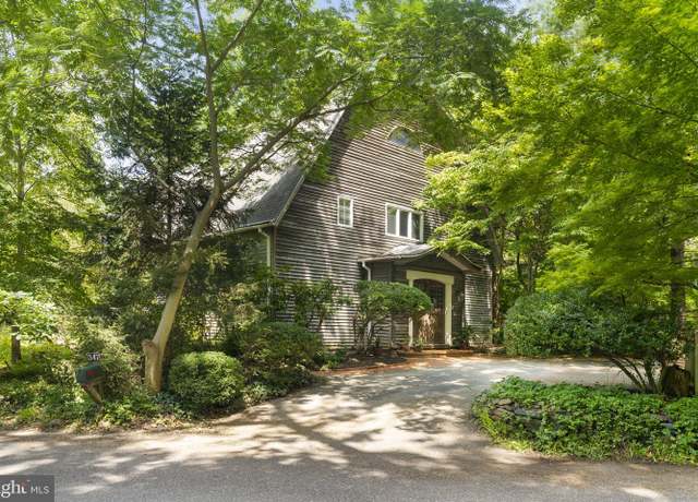 Property at 347 Old Penllyn Pike, Penllyn, PA 19422, 4 beds, 2.5 baths
