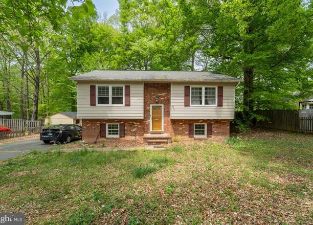Property at 6506 Plantation Forest Dr, Spotsylvania, VA 22553, 5 beds, 2 baths