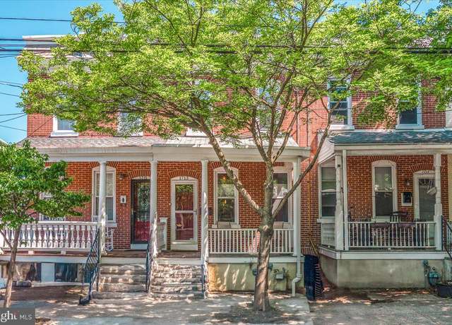 Property at 1713 W 13th St, Wilmington, DE 19806, 3 beds, 1.5 baths