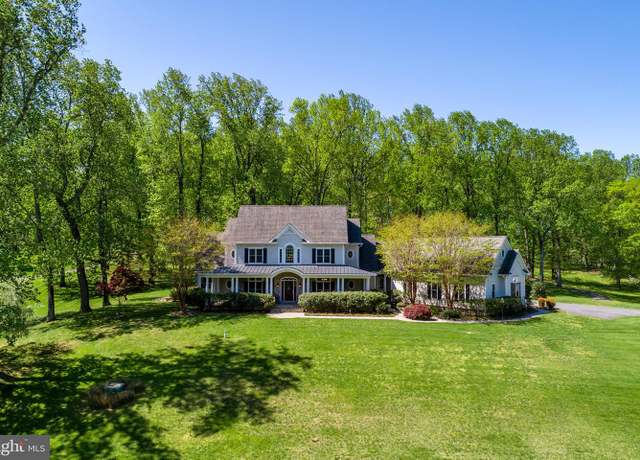 Property at 1106 Abbington Ln, Crownsville, MD 21032, 4 beds, 4.5 baths