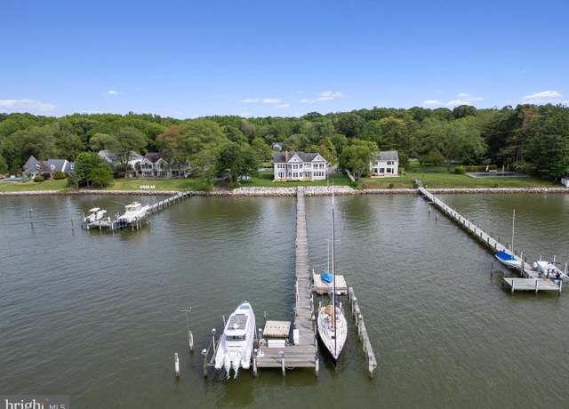 Property at 1100 Steamboat Rd, Shady Side, MD 20764, 4 beds, 2.5 baths