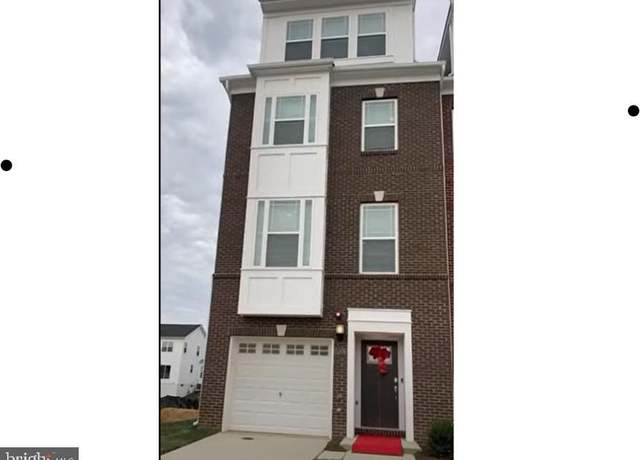 Property at 11676 Emily Dickinson Pl, White Plains, MD 20695, 3 beds, 4 baths