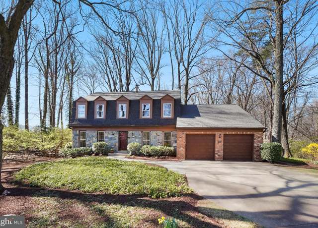 Property at 9926 Derbyshire Ln, Bethesda, MD 20817, 4 beds, 3.5 baths