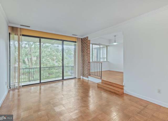 Property at 2113 Walsh View Ter Unit 9-301, Silver Spring, MD 20902, 2 beds, 2 baths