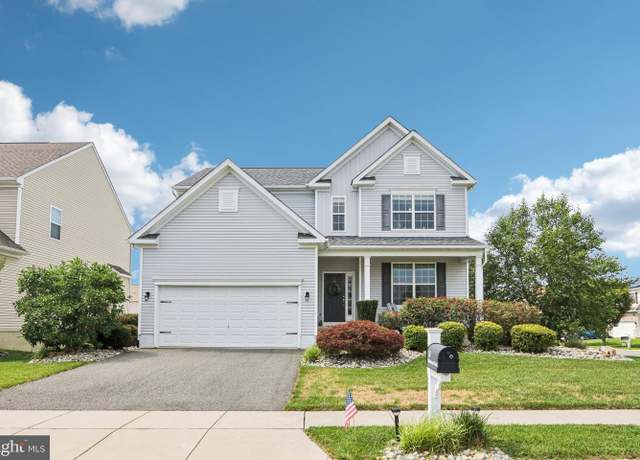 Property at 19 Cottonwood Rd, Woolwich Twp, NJ 08085, 4 beds, 2.5 baths