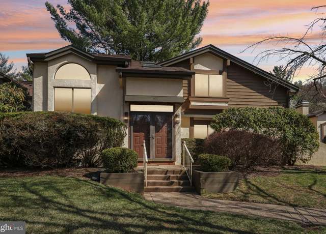 Property at 627 Sayre Dr, Princeton, NJ 08540, 2 beds, 3.5 baths