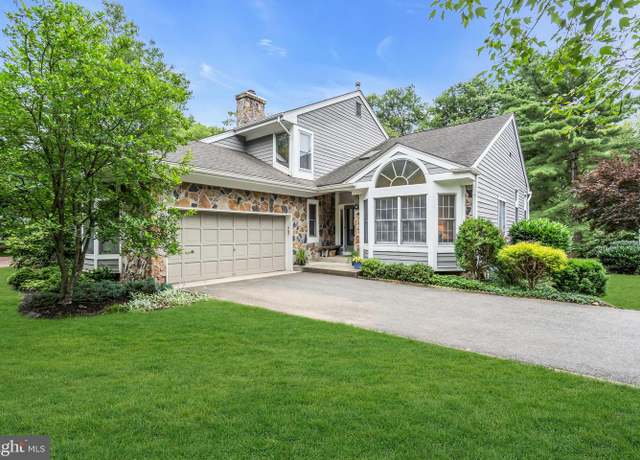 Property at 58 Primrose Cir, Princeton, NJ 08540, 3 beds, 3.5 baths