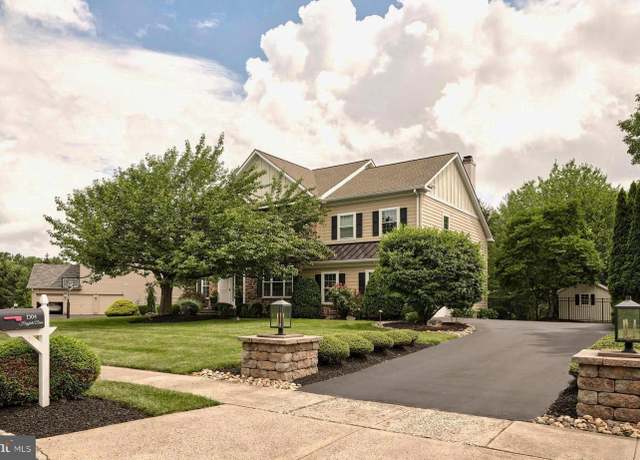 Property at 1504 Hayfield Dr, Yardley, PA 19067, 4 beds, 3.5 baths