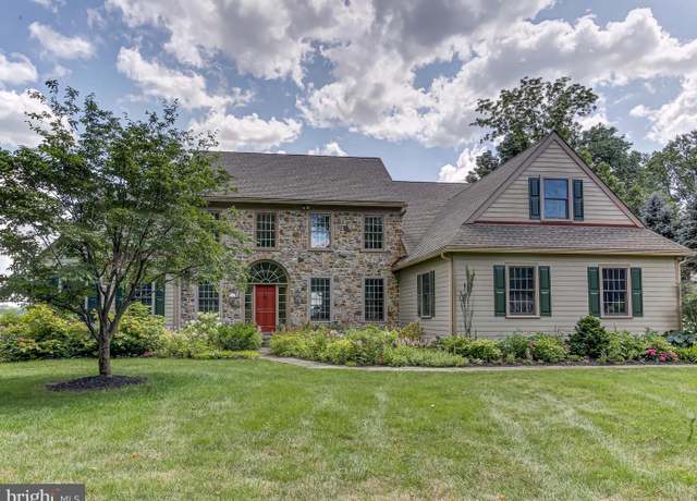 Property at 933 Copes Ln, West Chester, PA 19380, 4 beds, 3 baths