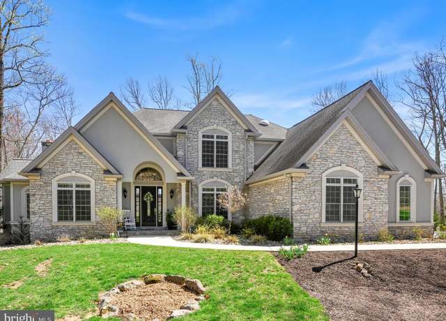 Property at 46 Mockingbird Ln, Palmyra, PA 17078, 5 beds, 4.5 baths