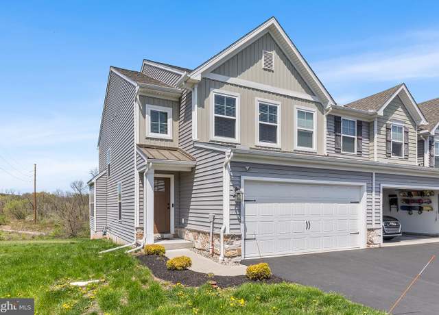 Property at 314 Hayward Ct, Pottstown, PA 19464, 3 beds, 2.5 baths