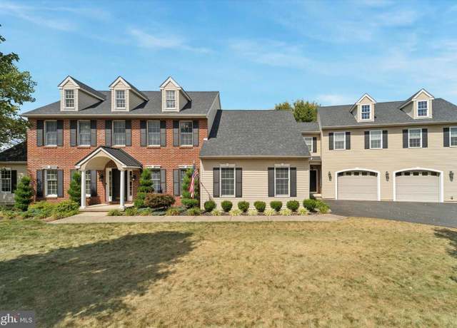 Property at 24 Bellmont Dr, Collegeville, PA 19426, 5 beds, 4 baths