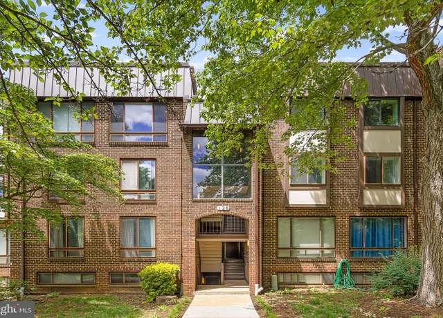 Property at 128 Roberts Ln #301, Alexandria, VA 22314, 2 beds, 2 baths