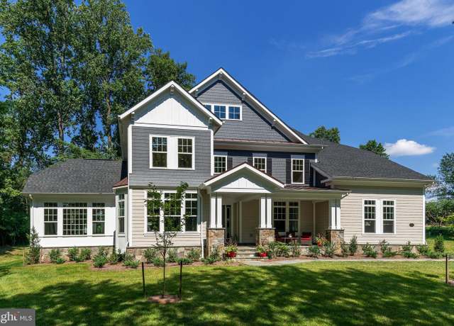 Property at 4615 Fairfax Manor Ct, Chantilly, VA 20151, 4 beds, 5.5 baths