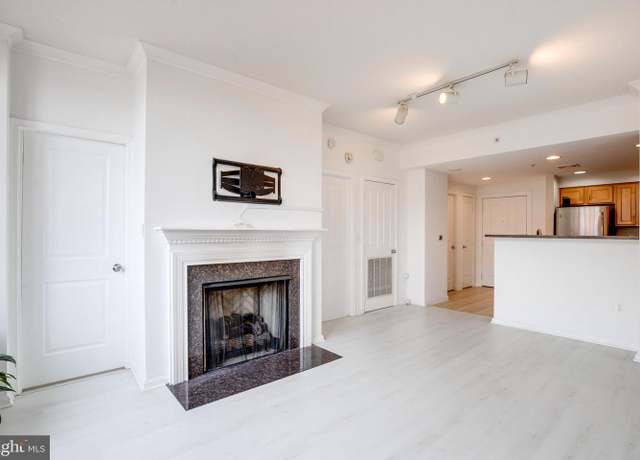 Property at 4490 Market Commons Dr #712, Fairfax, VA 22033, 1 bed, 1 bath