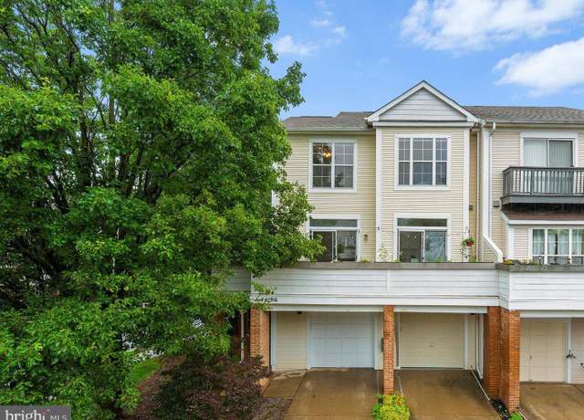 Property at 44196 Mossy Brook Sq, Ashburn, VA 20147, 3 beds, 2.5 baths