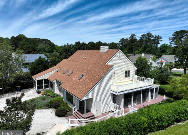 Property at 957-B Terrapin St #2, Bethany Beach, DE 19930, 3 beds, 2.5 baths