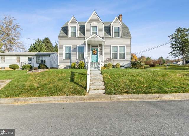 Property at 27 S Farquhar St, Union Bridge, MD 21791, 3 beds, 2.5 baths