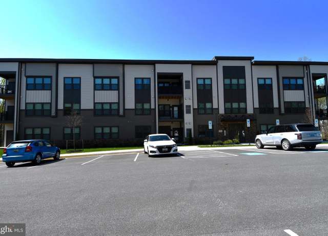 Property at 10401 Resort Rd Unit F, Ellicott City, MD 21042, 2 beds, 2 baths