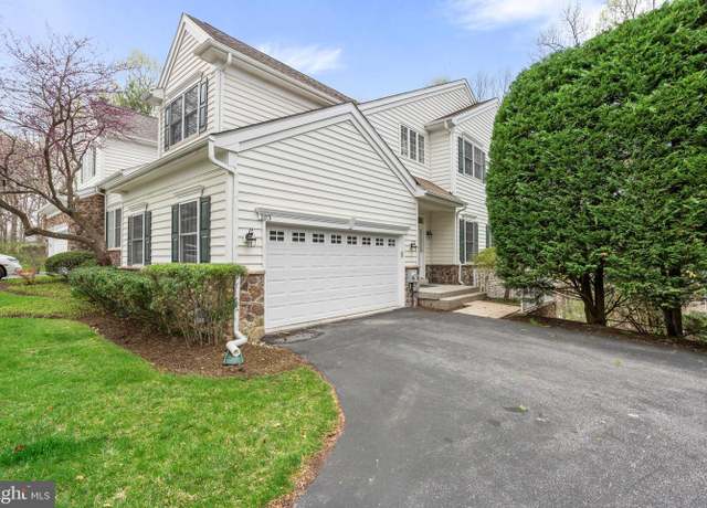 Property at 103 Whiteland Hills Cir, Exton, PA 19341, 3 beds, 2.5 baths