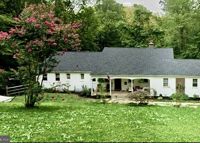 Property at 7 N Longpoint Ln, Rose Valley, PA 19063, 4 beds, 2.5 baths