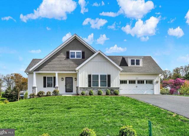 Property at 3614 Cascades Dr, Fayetteville, PA 17222, 3 beds, 3.5 baths