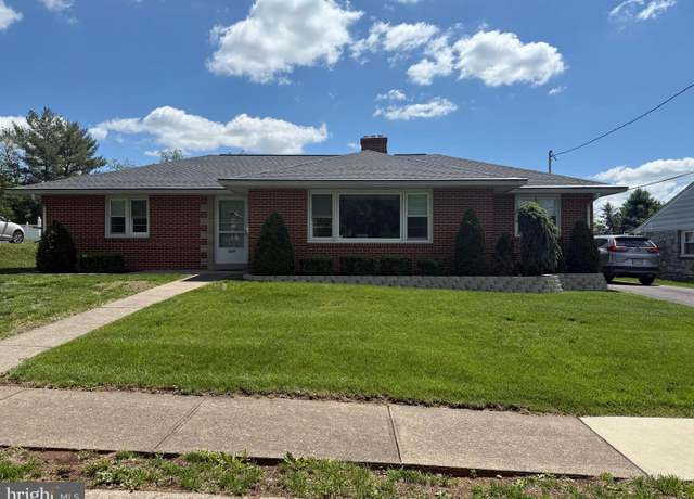 Property at 314 N Price St, Pottstown, PA 19464, 3 beds, 2 baths