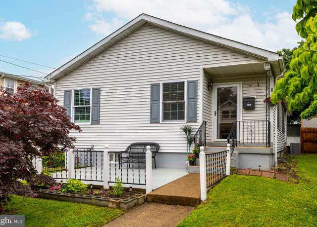 Property at 2467 Avondale Ave, Abington, PA 19001, 4 beds, 3 baths