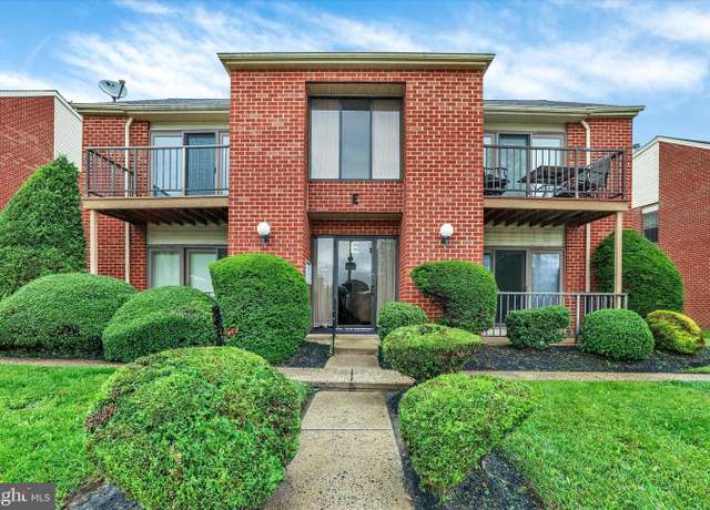 Property at 2089 Welsh Rd Unit E1, Philadelphia, PA 19115, 2 beds, 1.5 baths