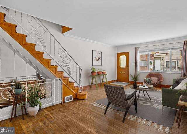 Property at 2547 S 9th St, Philadelphia, PA 19148, 3 beds, 1.5 baths