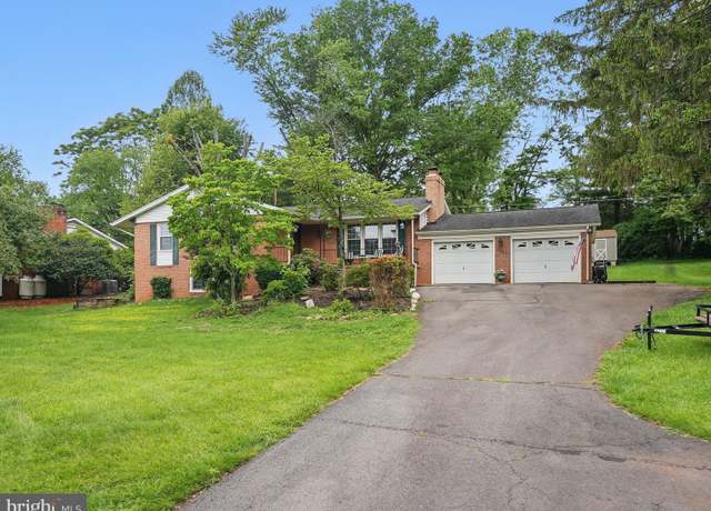Property at 6320 Lee Highway Access Dr, Warrenton, VA 20187, 3 beds, 2.5 baths