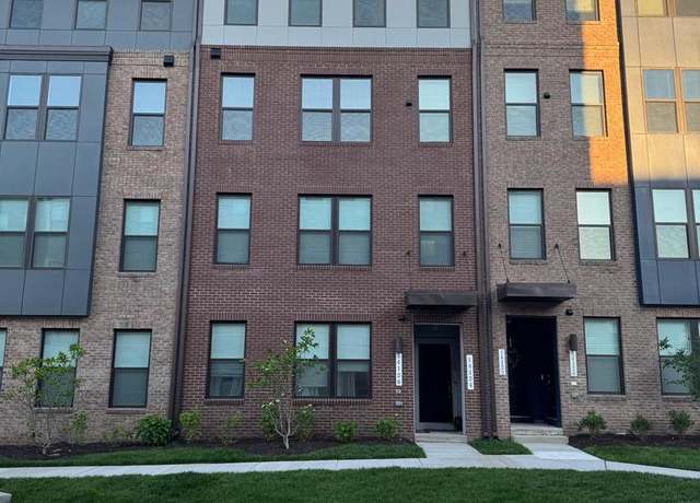 Property at 14124 Gypsum Loop #70, Chantilly, VA 20151, 3 beds, 2.5 baths