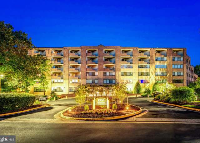Property at 1951 Sagewood Ln #403, Reston, VA 20191, 2 beds, 2 baths